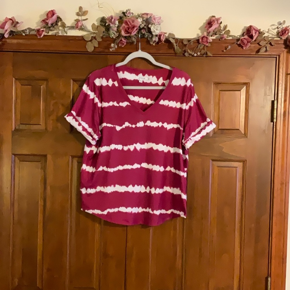 Chicos pink and white top, short sleeve, size 3(xl).  Like new condition.